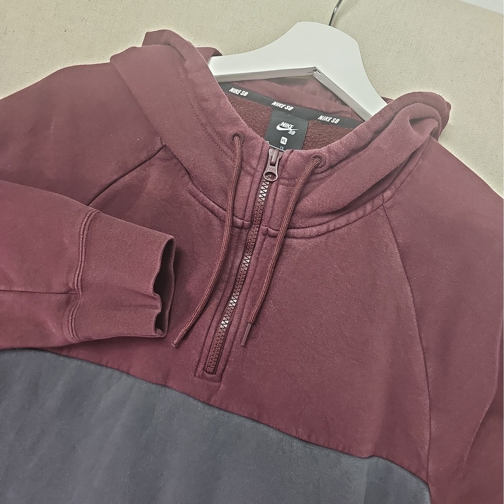 Nike SB Icon Blocked Men's XL Burgandy Gray Hoodie Skateboarding 938352-652